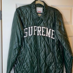 Supreme Arc Logo Quilted Coach Jacket Green Size M